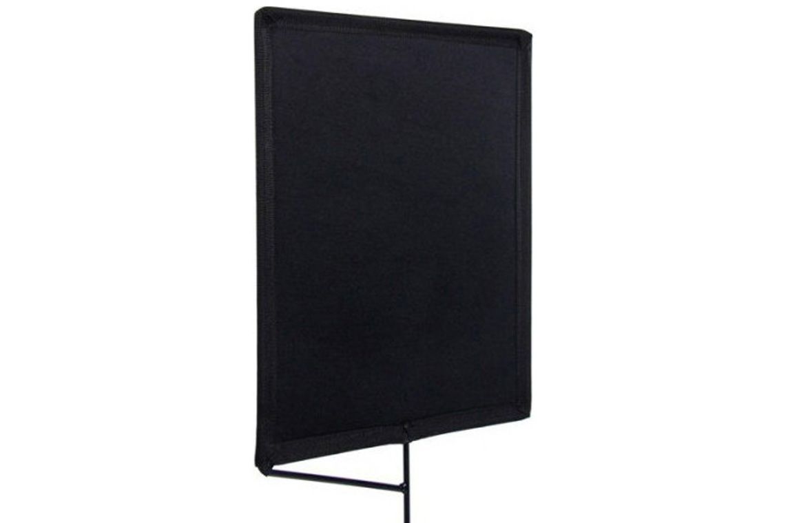 AVENGER - I600B 30x45cm solid black flag