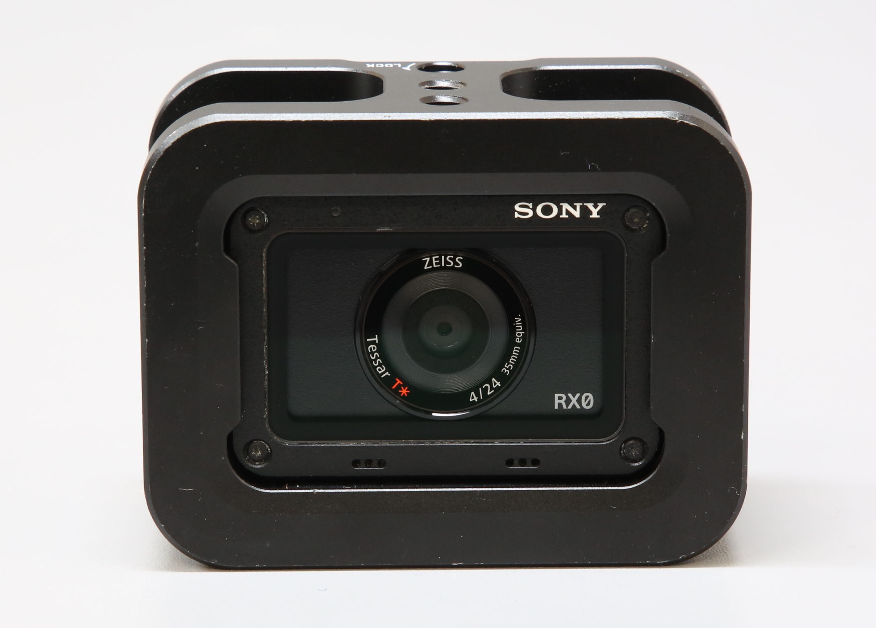 SONY - Camera DSC-RX0 + cage - Used