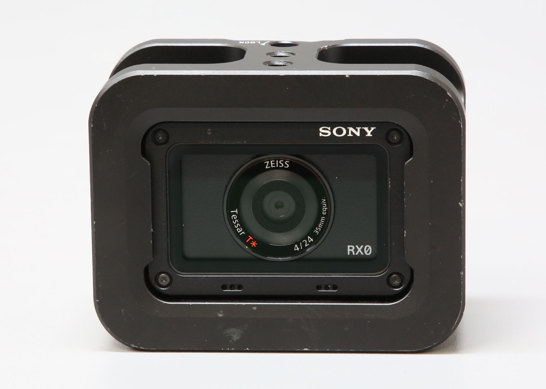 SONY - Camera DSC-RX0 + cage - Used