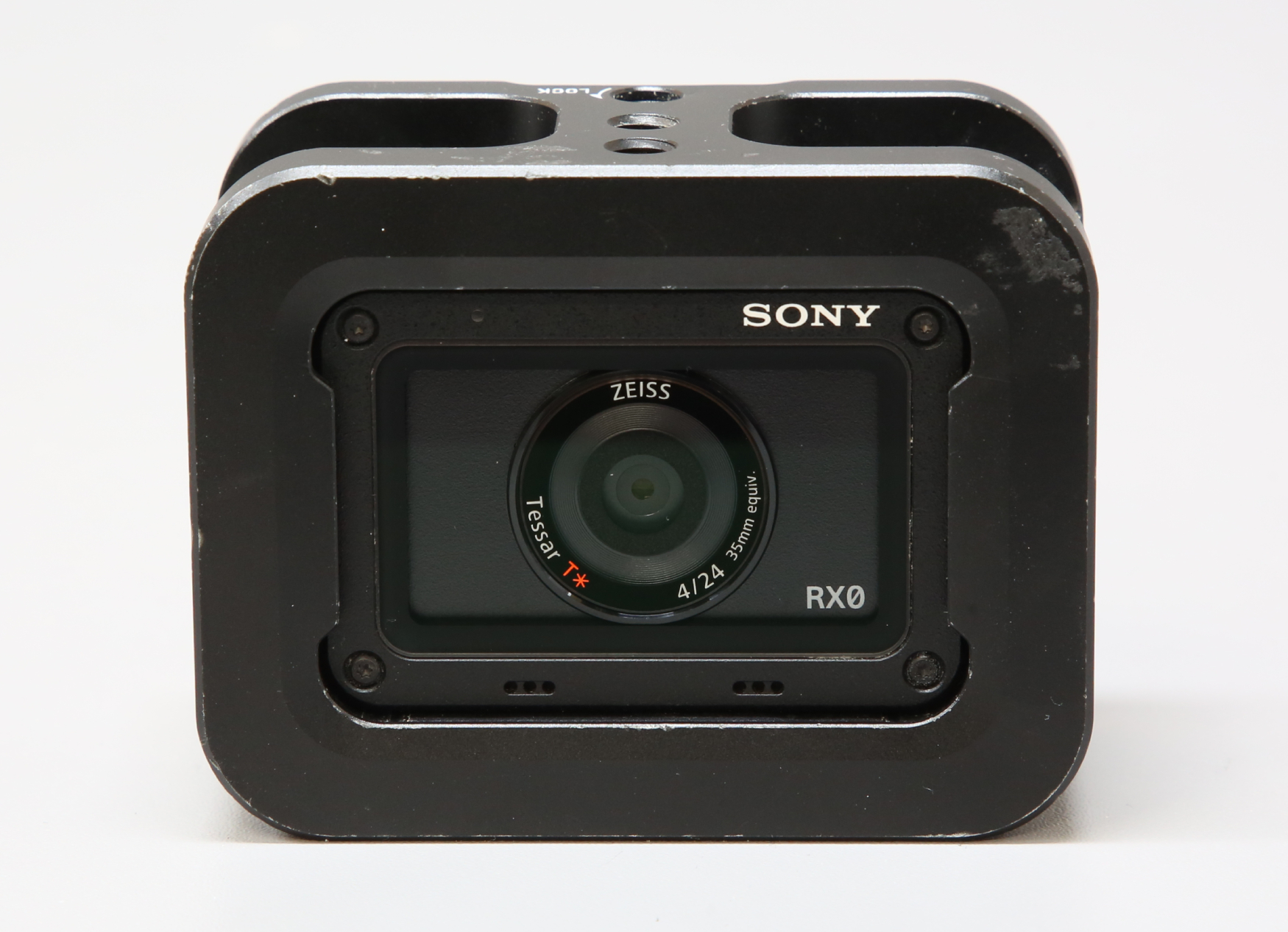 SONY - Camera DSC-RX0 + cage - Used