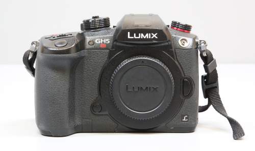 PANASONIC - Lumix GH5S (body only) - Used